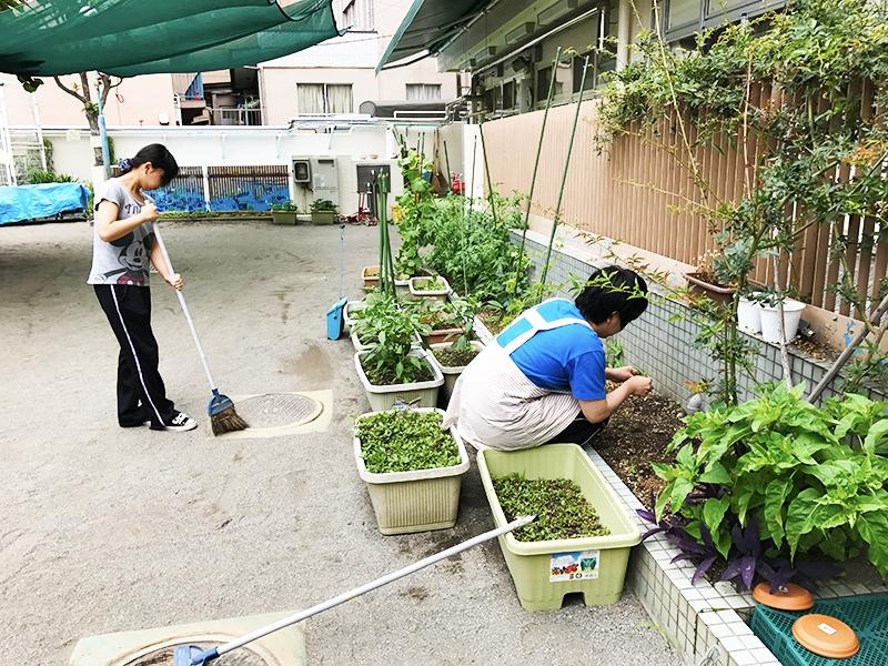 区立保育園で子育てのサポートも
